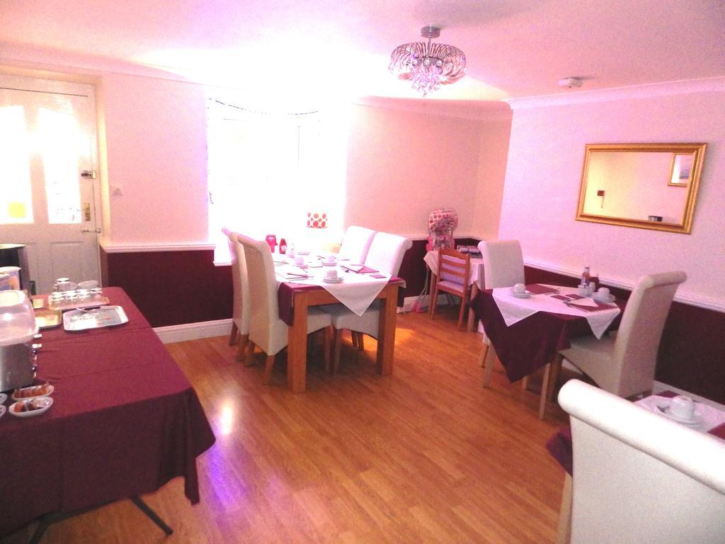 Bed and Breakfast Anglesey House Llandudno Exteriér fotografie