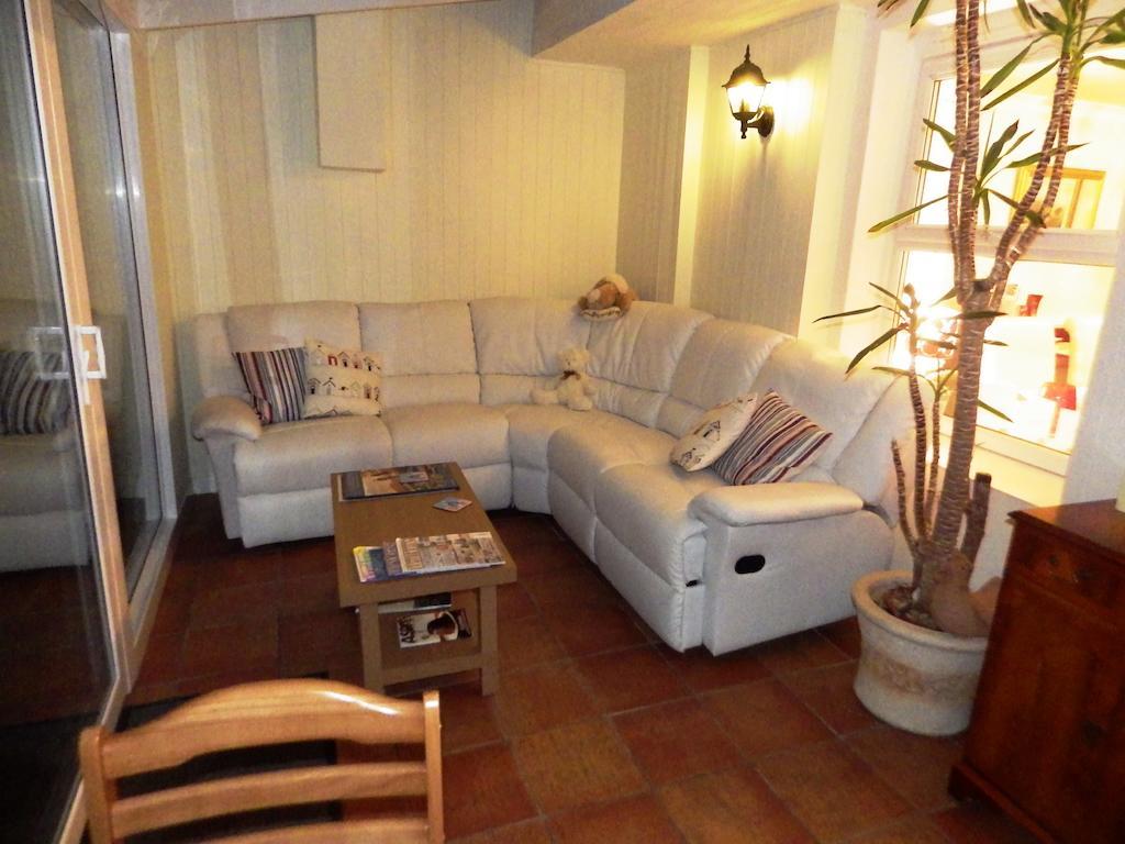 Bed and Breakfast Anglesey House Llandudno Exteriér fotografie